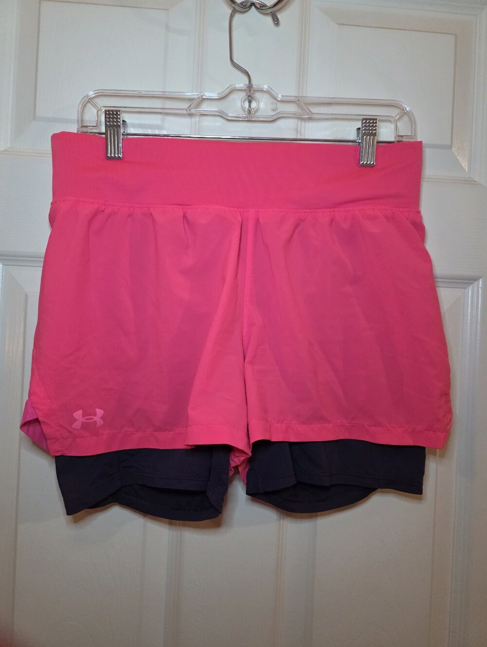 UNDER ARMOUR Size Medium 2-in-1 running shorts RUN STAMINA